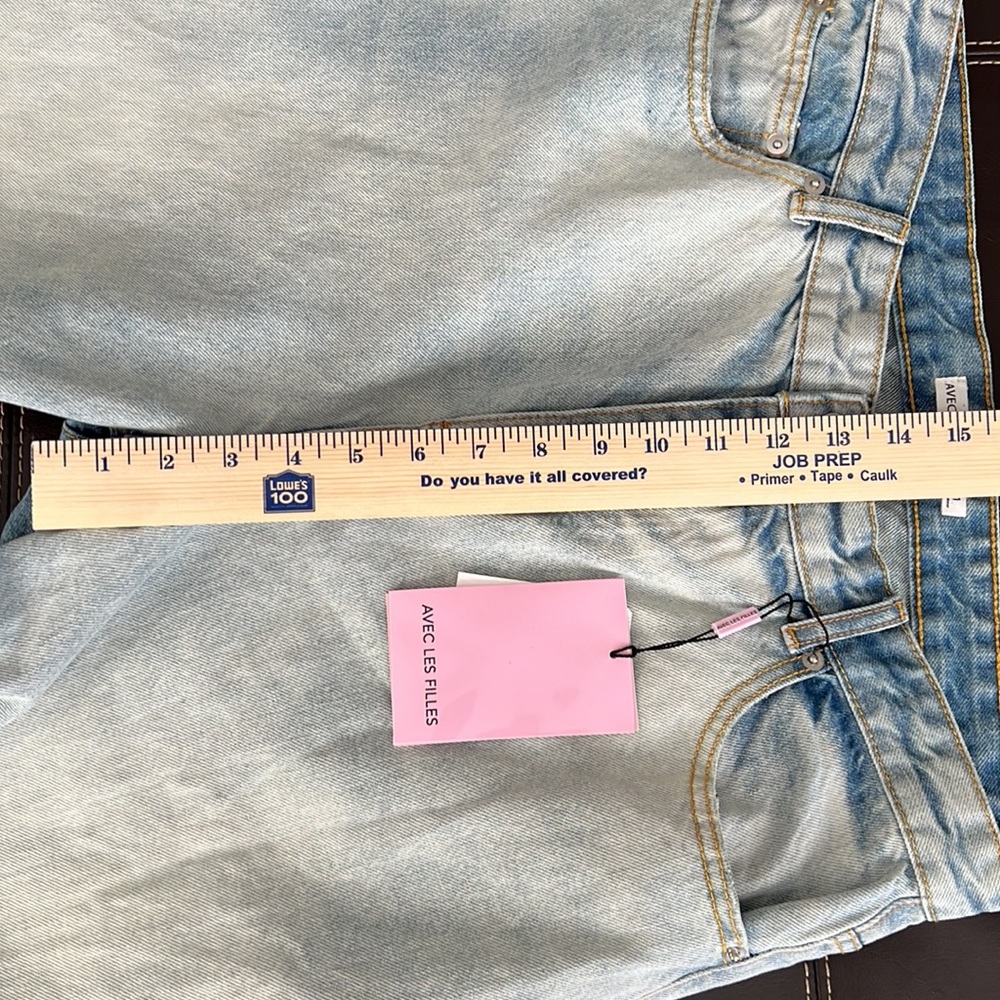 NWT Avec Les Filles Women’s Light Wash Jeans Sz 31 - Picture 10 of 11